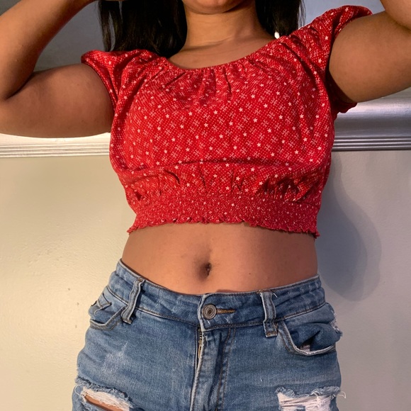 Red and white star crop top - Picture 3 of 3